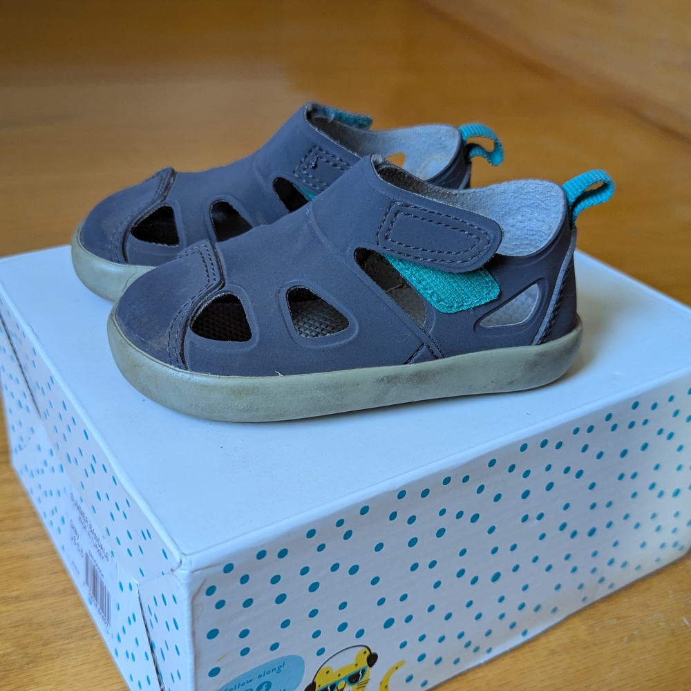 Ten Little Summer Sandals Gray 5.5 Toddler